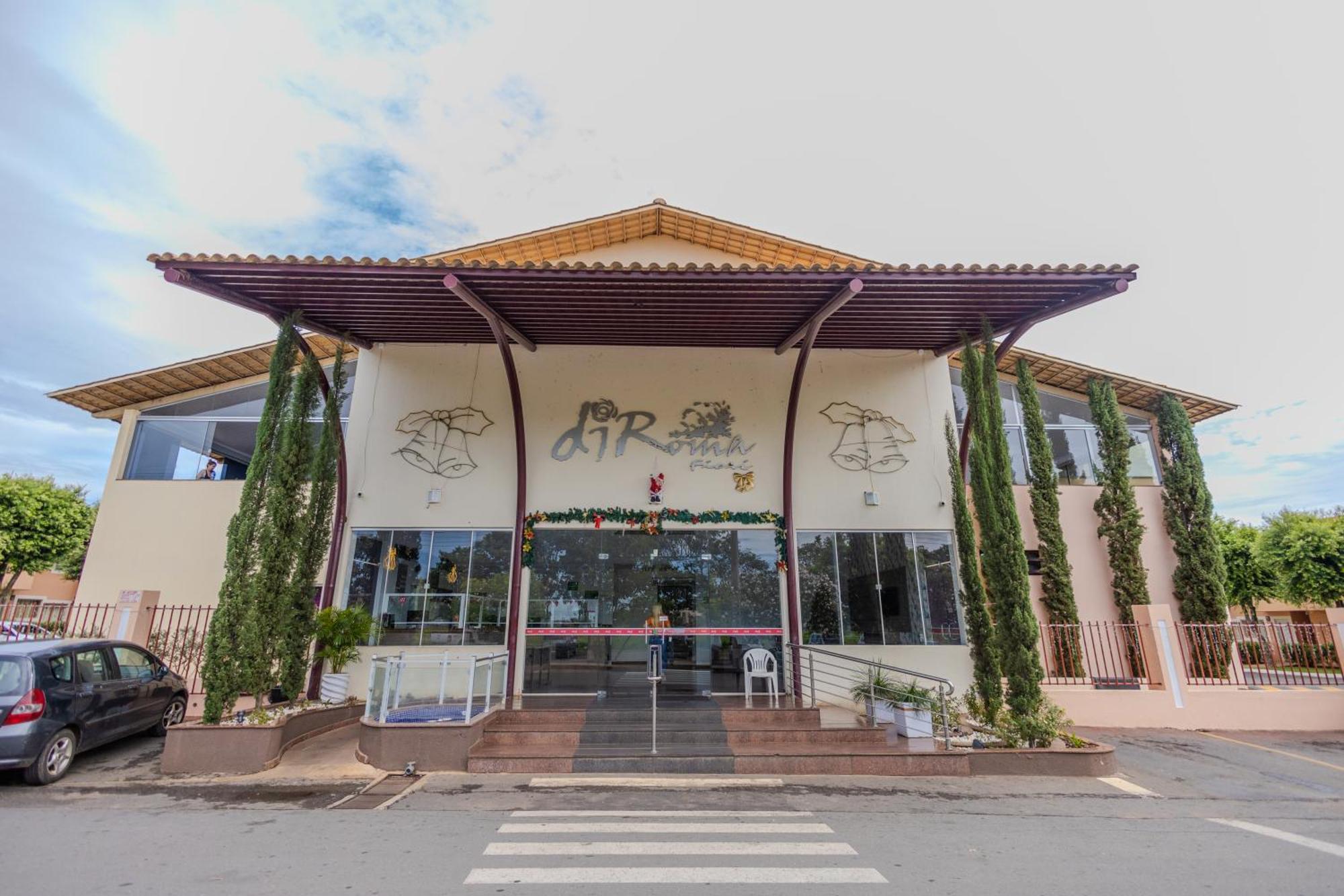 Diroma Fiori Hotel - Bvtur Caldas Novas Exteriér fotografie
