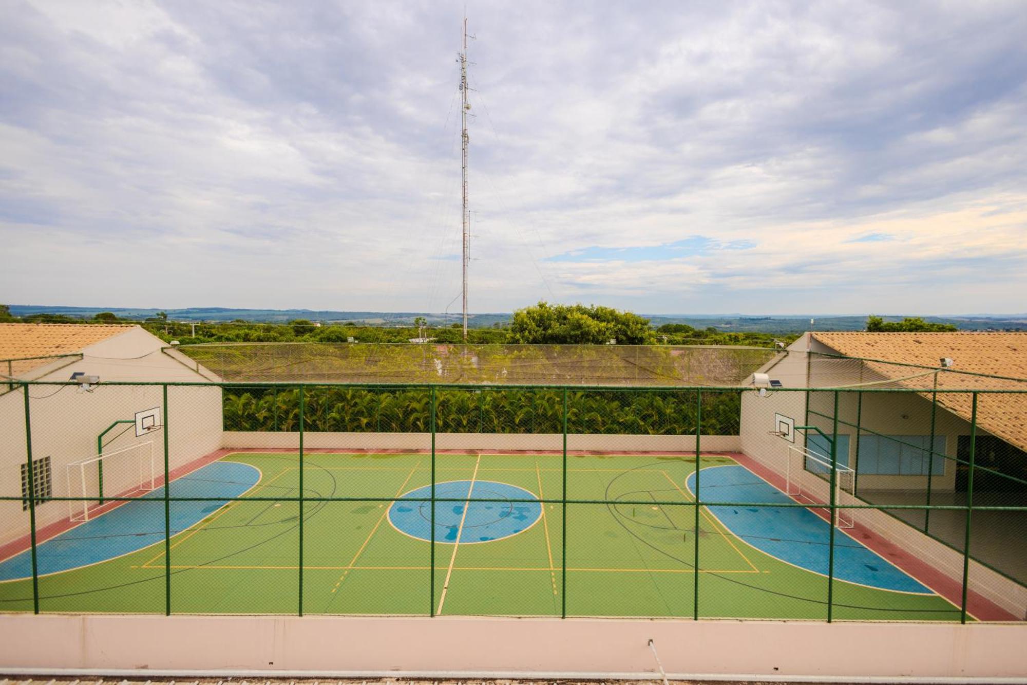 Diroma Fiori Hotel - Bvtur Caldas Novas Exteriér fotografie