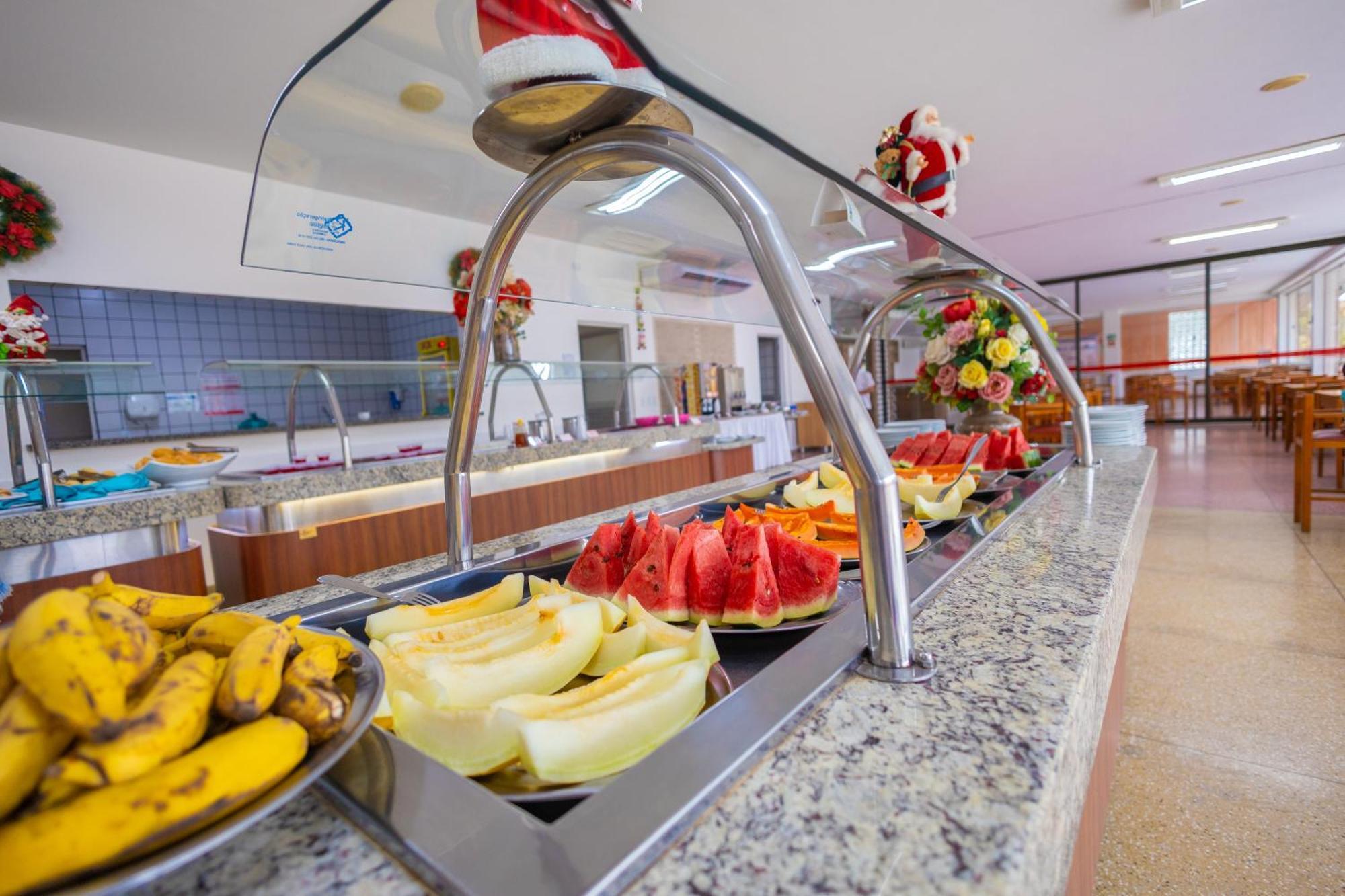 Diroma Fiori Hotel - Bvtur Caldas Novas Exteriér fotografie