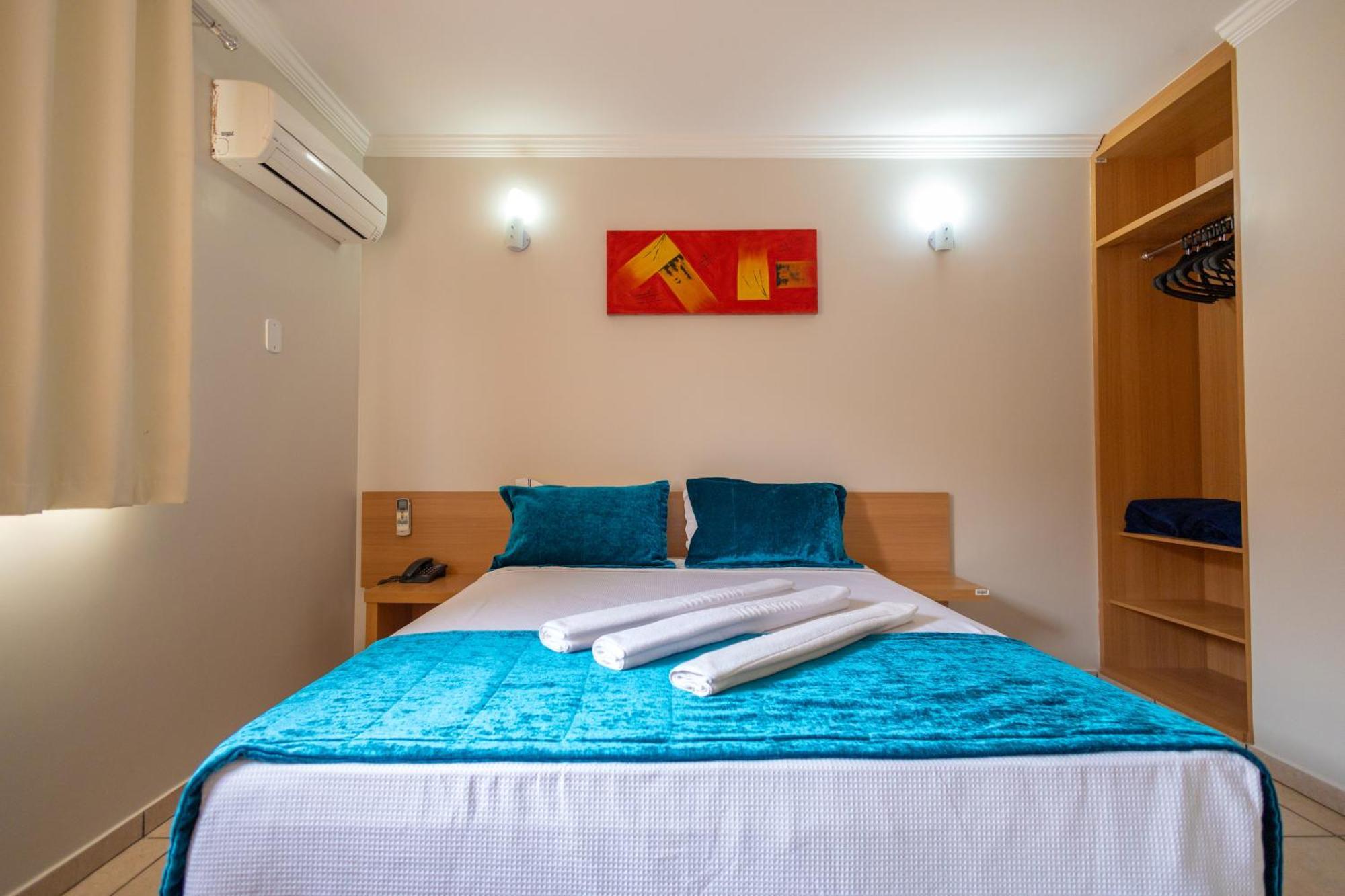 Diroma Fiori Hotel - Bvtur Caldas Novas Exteriér fotografie